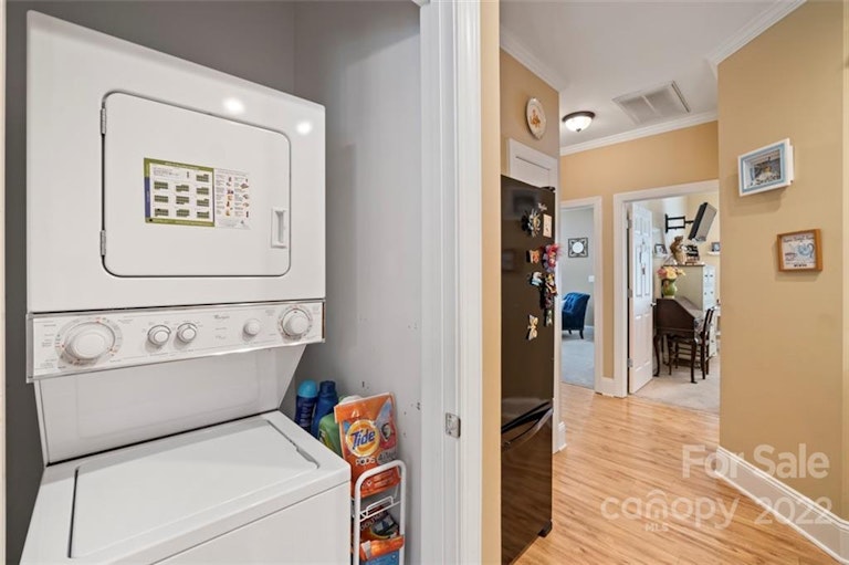Photo 11 of 39 - 2409 Granville Pl, Monroe, NC 28110