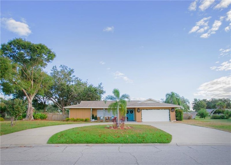 Photo 1 of 24 - 3399 Espanola Dr, Sarasota, FL 34239