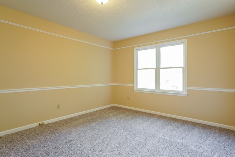 Photo 22 of 25 - 4101 Cary Oaks Dr, Apex, NC 27539
