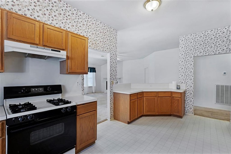 Photo 24 of 30 - 20023 Atasca Villas Dr, Humble, TX 77346