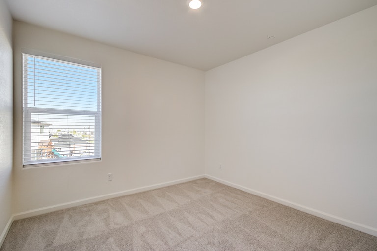 Photo 21 of 26 - 1990 Park Pl, Rio Vista, CA 94571