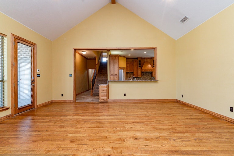 Photo 12 of 34 - 1509 Western Willow Dr, Haslet, TX 76052