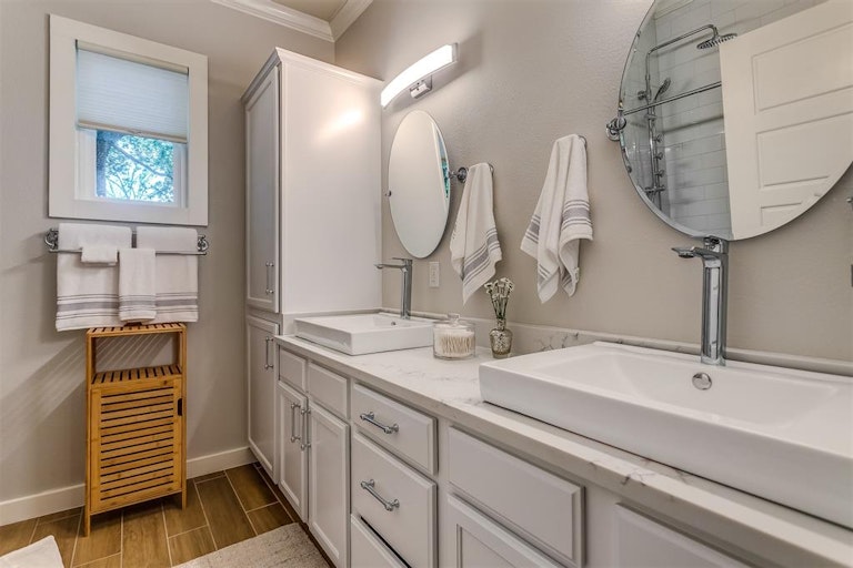 Photo 20 of 38 - 405 N Bradley St, McKinney, TX 75069