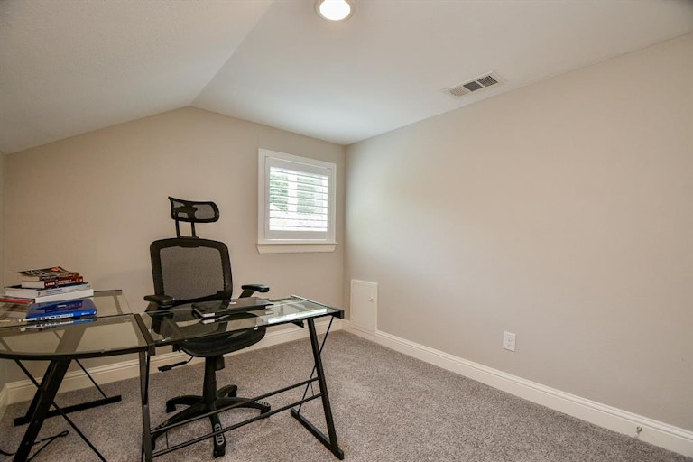 Photo 37 of 49 - 5402 Rutherglenn Dr, Houston, TX 77096