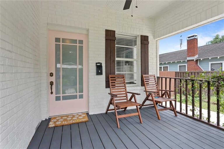 Photo 2 of 30 - 219 W Comanche Ave, Tampa, FL 33604