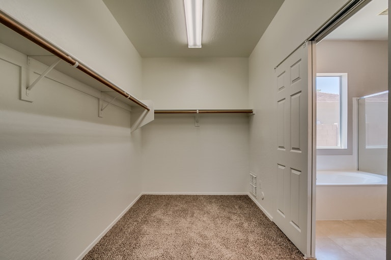 Photo 16 of 25 - 4820 S Robins Way, Chandler, AZ 85249