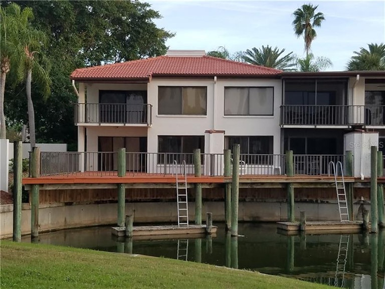 Photo 2 of 20 - 6273 Bahia Del Mar Blvd #216, Saint Petersburg, FL 33715
