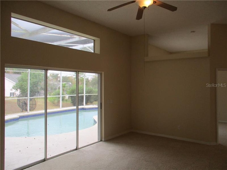 Photo 10 of 25 - 251 Durango Loop St, Davenport, FL 33897