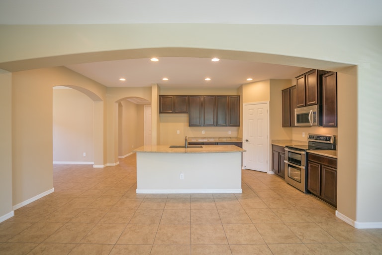 Photo 6 of 27 - 2410 N Legend Trl, Buckeye, AZ 85396