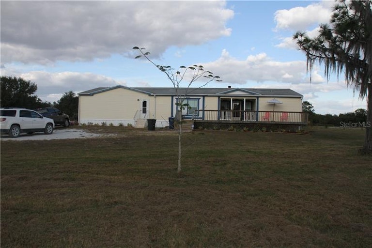 Photo 2 of 25 - 28001 65th Ave E, Myakka City, FL 34251