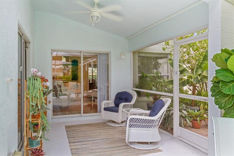 Photo 22 of 26 - 1708 Arbor Knoll Loop, Trinity, FL 34655