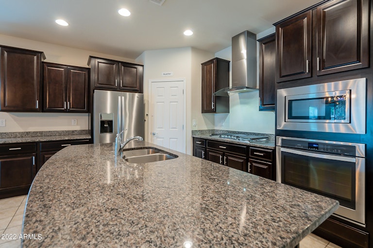 Photo 9 of 39 - 10828 W Swayback Pass, Peoria, AZ 85383