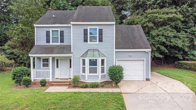 Photo 1 of 28 - 1129 Well Spring Dr, Charlotte, NC 28262