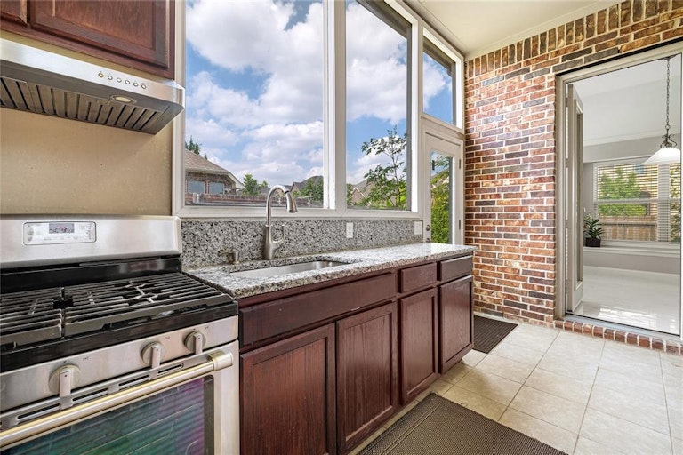 Photo 31 of 36 - 2317 Prairie Glen St, The Colony, TX 75056