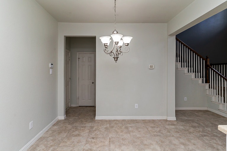 Photo 9 of 20 - 3068 Peyton Brook Dr, Fort Worth, TX 76137