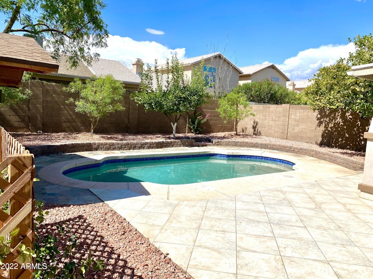 Photo 8 of 14 - 1922 E Kings Ave, Phoenix, AZ 85022