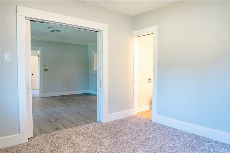 Photo 15 of 28 - 4561 Bandini Ave, Riverside, CA 92506