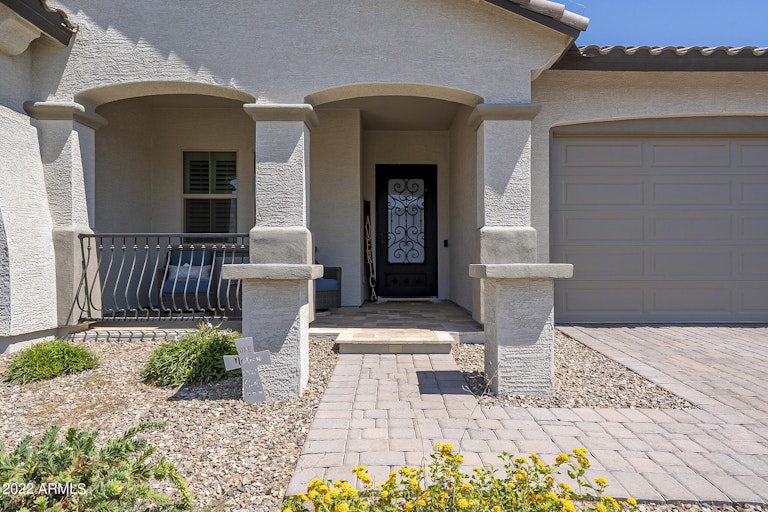 Photo 10 of 51 - 41848 W Barcelona Dr, Maricopa, AZ 85138