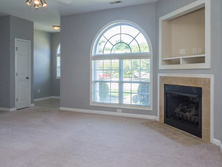 Photo 3 of 22 - 2120 Piney Brook Rd #103, Raleigh, NC 27614