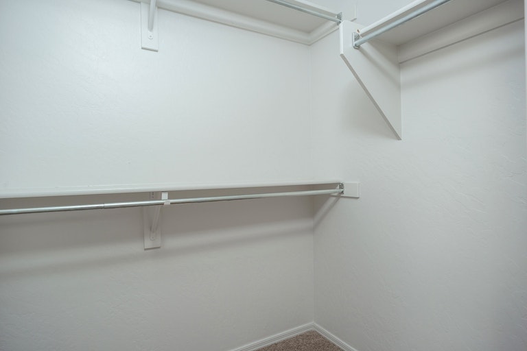 Photo 13 of 25 - 903 E Ross Ave, Phoenix, AZ 85024