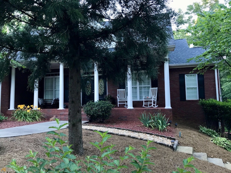 Photo 7 of 49 - 79 Windcliff Pl, Dallas, GA 30132