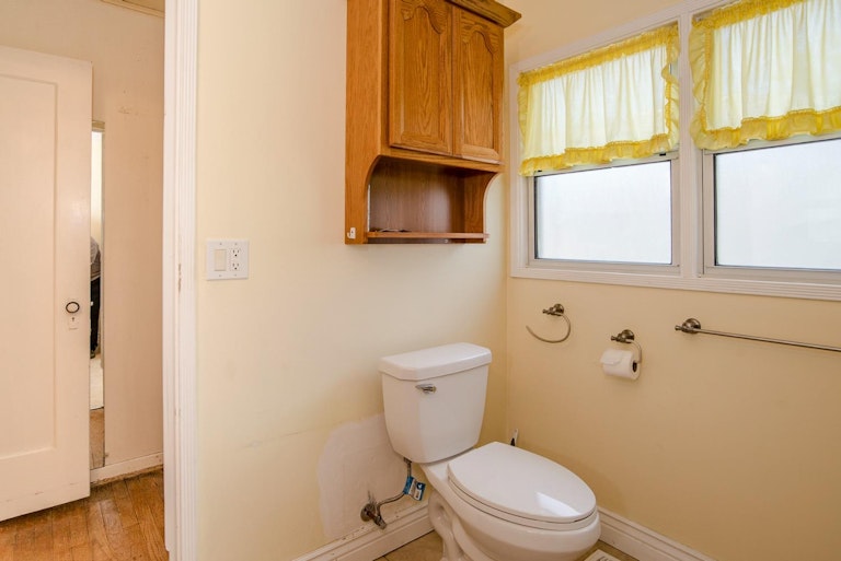 Photo 18 of 56 - 134 1st St, Woodland, CA 95695