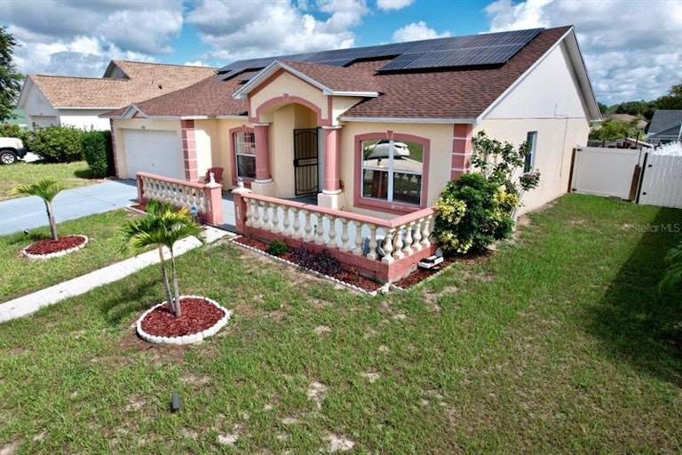 Photo 3 of 18 - 7493 Jessamine Dr, Lakeland, FL 33810