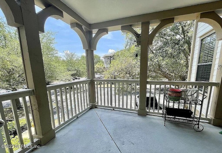 Photo 13 of 31 - 12700 Bartram Park Blvd #328, Jacksonville, FL 32258