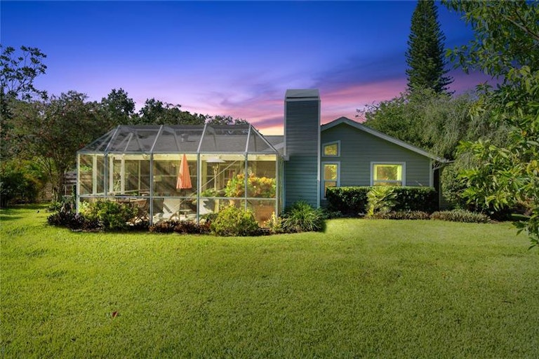 Photo 4 of 71 - 4263 Prairie View Dr S, Sarasota, FL 34232