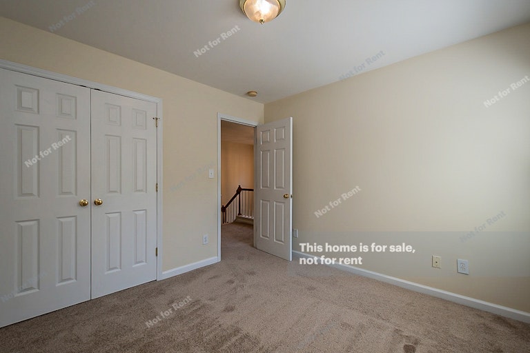 Photo 18 of 23 - 209 Calebra Way, Cary, NC 27519