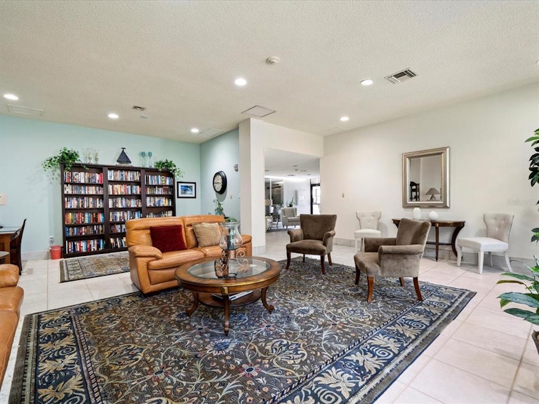 Photo 33 of 60 - 660 Island Way #502, Clearwater Beach, FL 33767