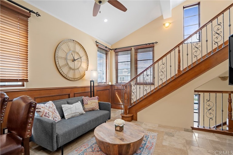 Photo 23 of 28 - 133 Agate Ave, Newport Beach, CA 92662