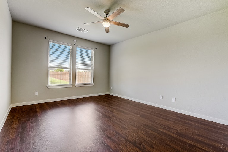 Photo 24 of 42 - 1316 Carlsbad Dr, Forney, TX 75126