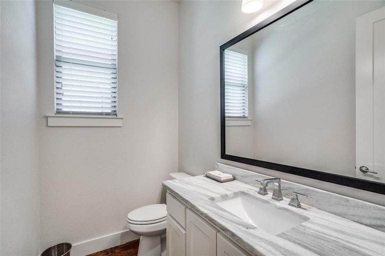 Photo 24 of 40 - 10556 Wintergreen Dr, Frisco, TX 75035