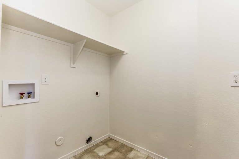Photo 34 of 36 - 8539 W Sheridan St, Phoenix, AZ 85037