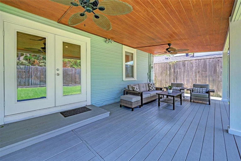 Photo 18 of 20 - 1033 E 16th St, Houston, TX 77009