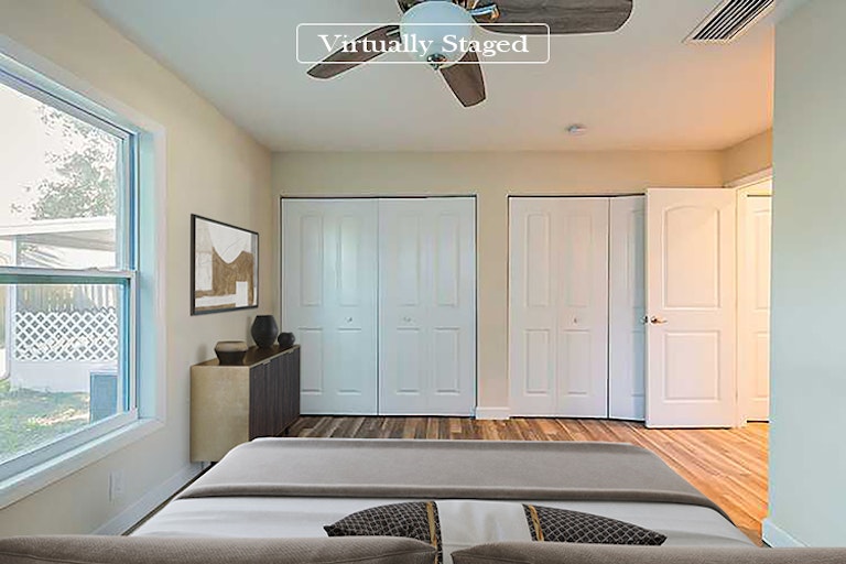 Photo 3 of 26 - 4033 Sandpointe Dr, Bradenton, FL 34205