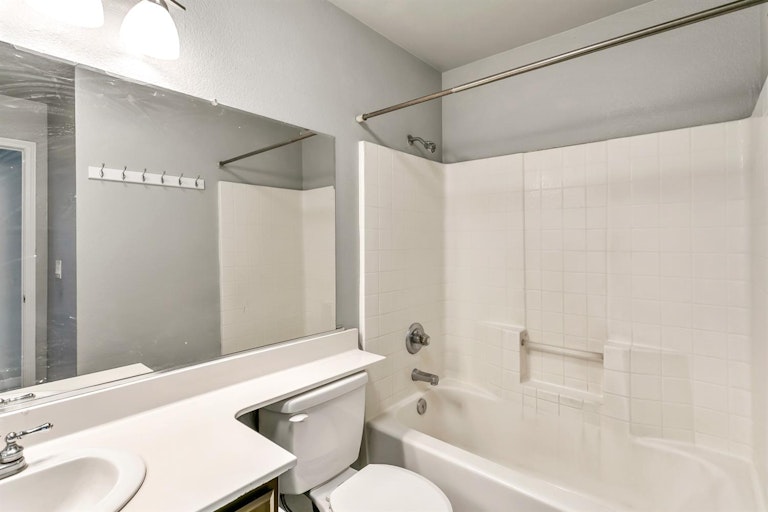 Photo 24 of 40 - 10536 Ragtime Cir, Rancho Cordova, CA 95670
