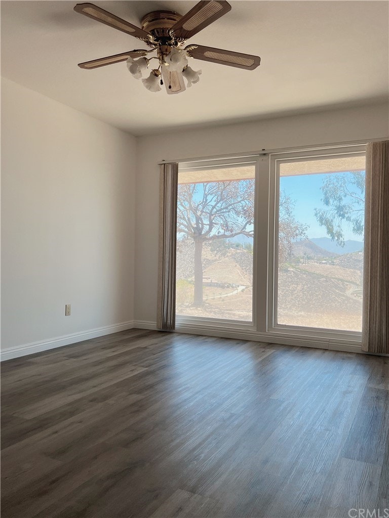 Photo 17 of 23 - 20645 Elkwood Pl, Perris, CA 92570