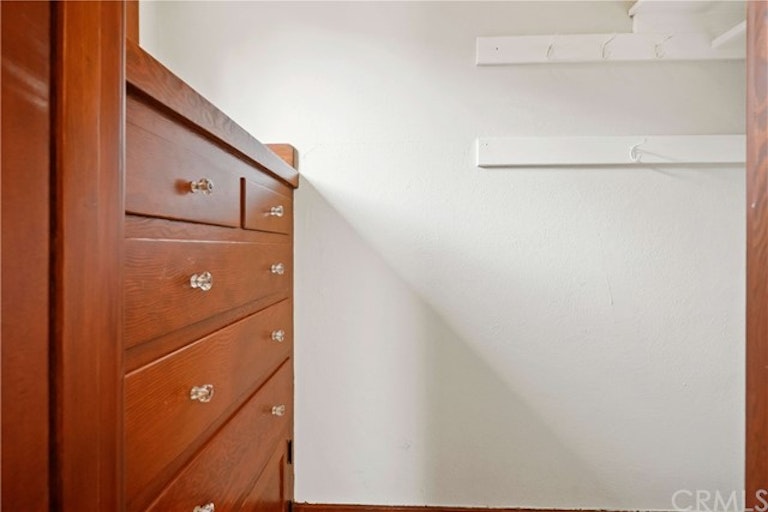 Photo 18 of 42 - 526 E 8th St, Long Beach, CA 90813