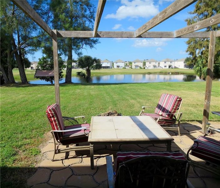Photo 18 of 25 - 11022 Sailbrooke Dr, Riverview, FL 33579