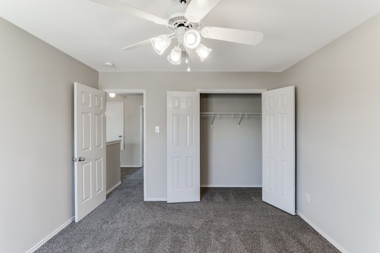 Photo 24 of 27 - 8414 River Bluffs Dr, Arlington, TX 76002