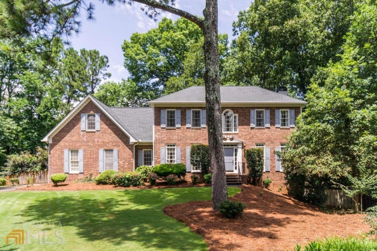 Photo 1 of 35 - 4502 Woodhall Way NE, Roswell, GA 30075