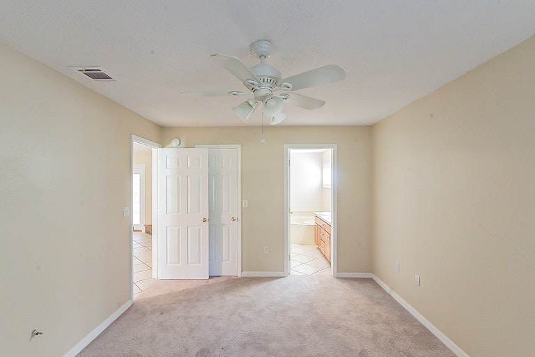 Photo 18 of 30 - 3905 Oberry Rd, Kissimmee, FL 34746