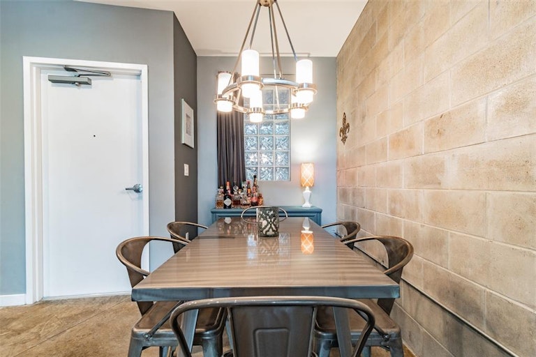 Photo 16 of 35 - 5008 S MacDill Ave #4, Tampa, FL 33611