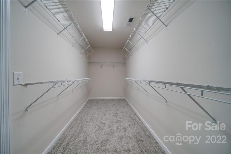 Photo 24 of 32 - 6727 Coral Rose Rd, Charlotte, NC 28277