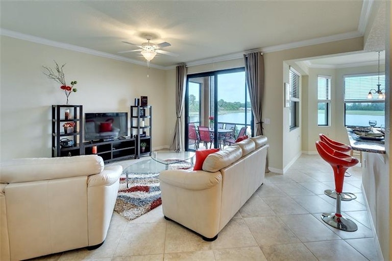 Photo 5 of 25 - 6515 Grand Estuary Trl #102, Bradenton, FL 34212