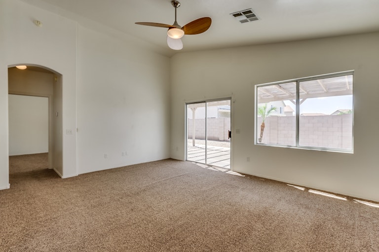 Photo 17 of 34 - 3540 S Desert View Dr, Apache Junction, AZ 85120