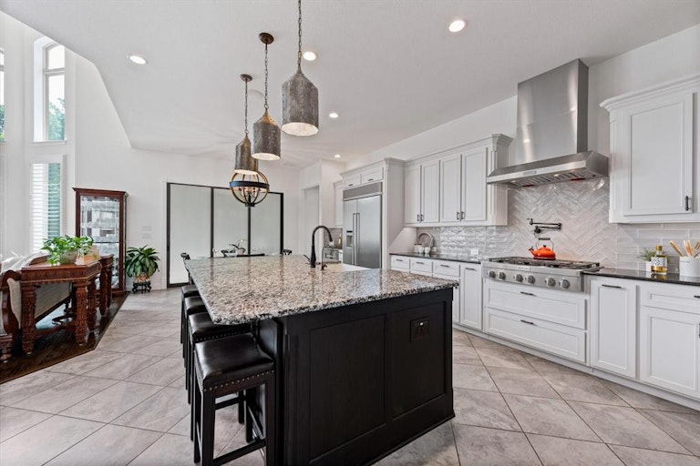 Photo 13 of 39 - 6809 Schubert, Colleyville, TX 76034