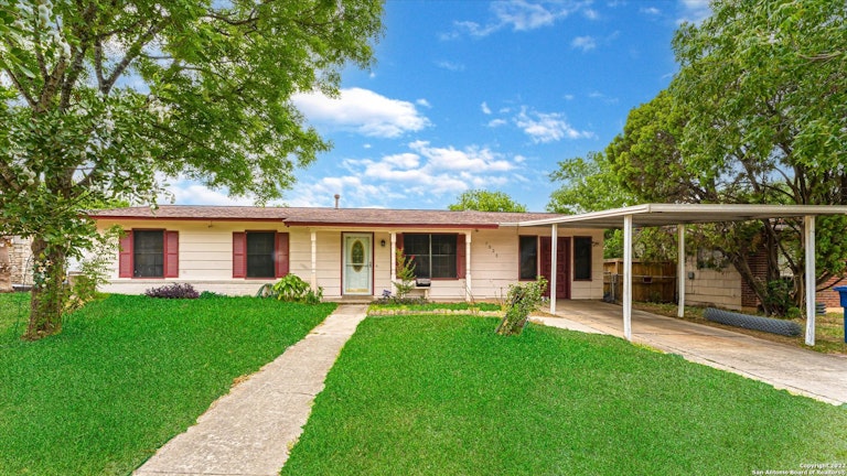 Photo 1 of 25 - 7323 Timber Ridge Dr, San Antonio, TX 78227